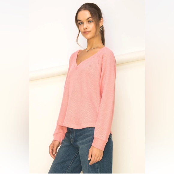 58. NWT Double Zero V-Neck Waffle Knit Fleece Lined Long Sleeve Top in Pink - Picture 4 of 5